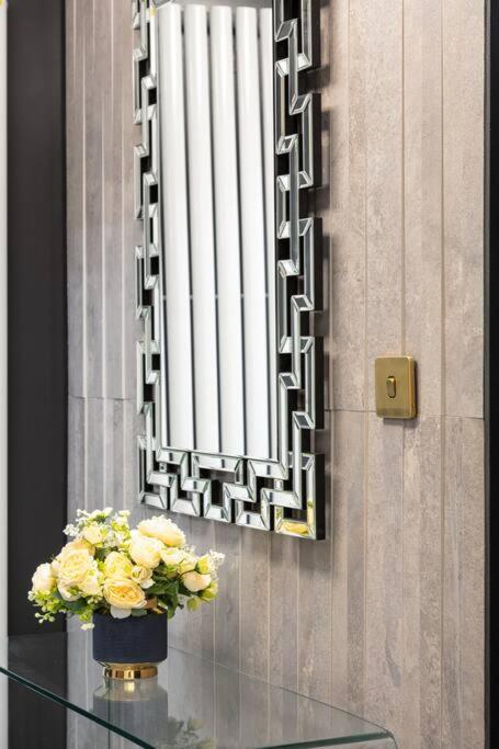 1Lsr - High-End Luxury 2 Bed Designer Apartment London Kültér fotó